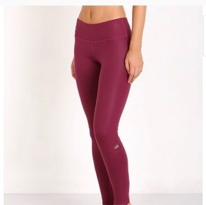Alo Leggings